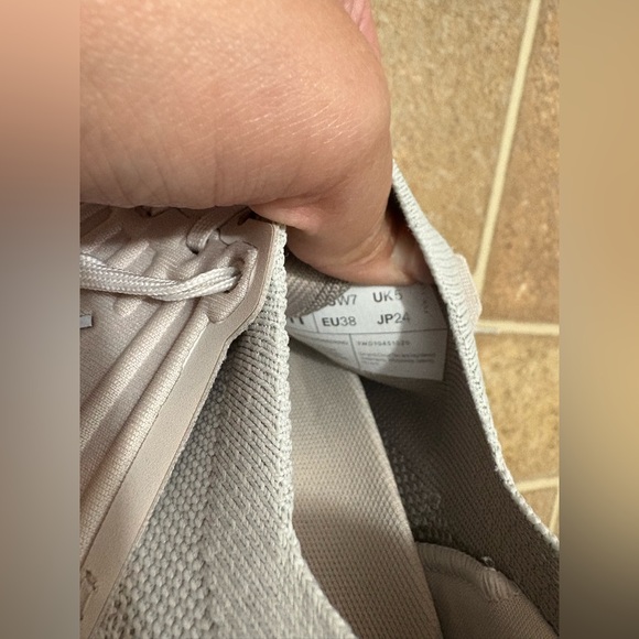 On Cloudswift 3 Gray/White Size 7 - Picture 5 of 6